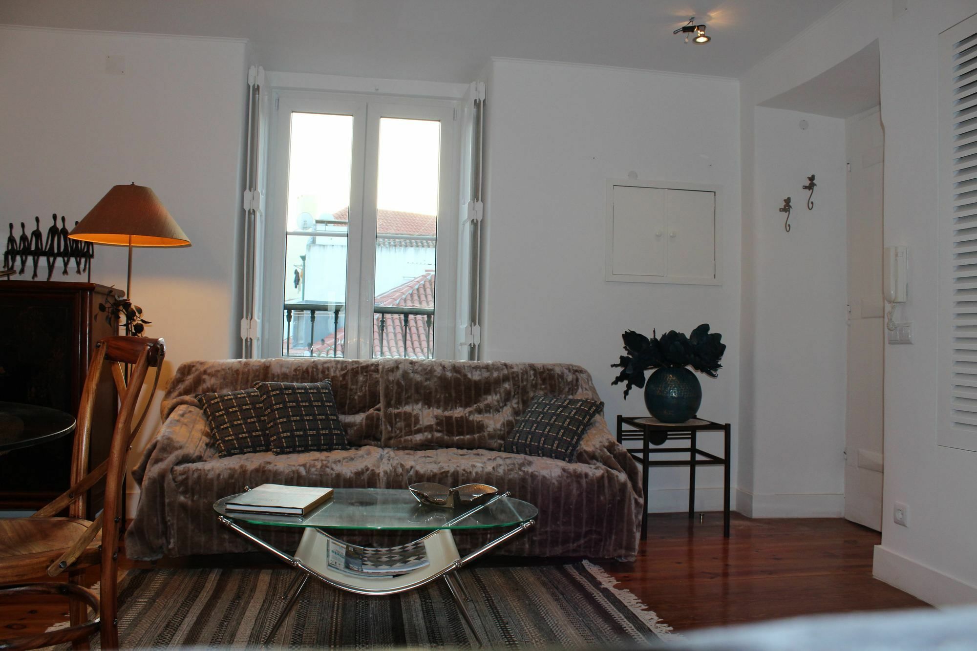 Stylish Lisbon Apartment In Alfama Bagian luar foto